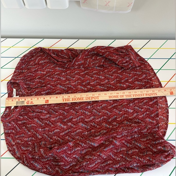 Veronica Beard Red Printed Button-Down Blouse size 6 100% silk boho EUC - Picture 13 of 14